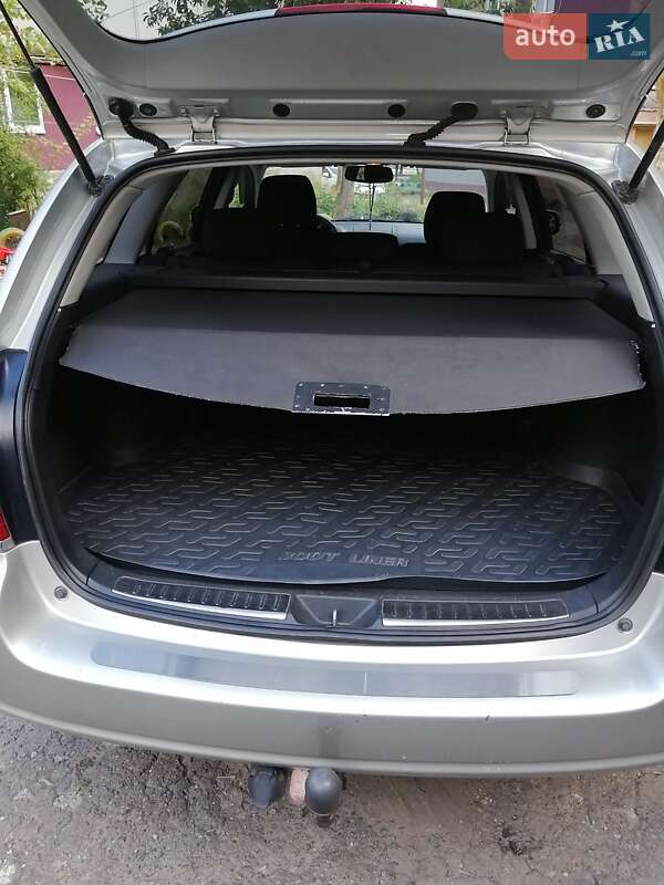 Универсал Toyota Avensis 2008 в Хмельницком