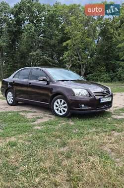 Седан Toyota Avensis 2008 в Черкасах