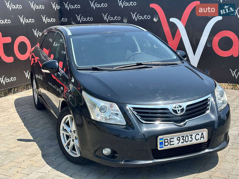 Toyota Avensis 2010