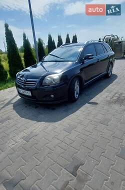 Універсал Toyota Avensis 2006 в Яворові