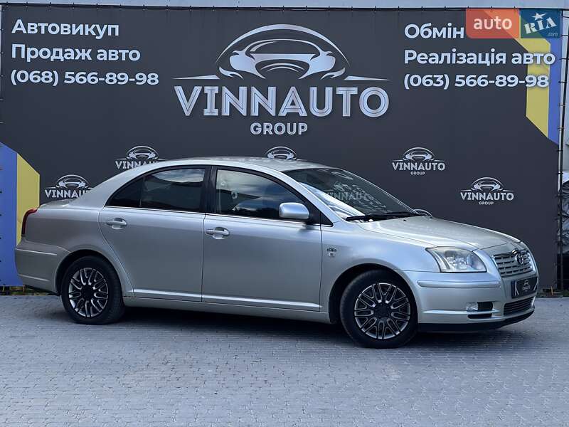 Toyota Avensis 2003