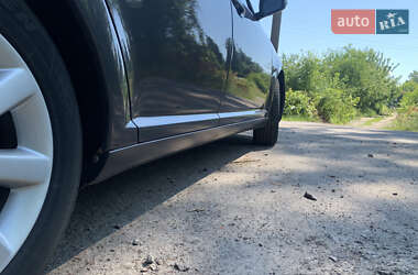 Универсал Toyota Avensis 2006 в Чернигове