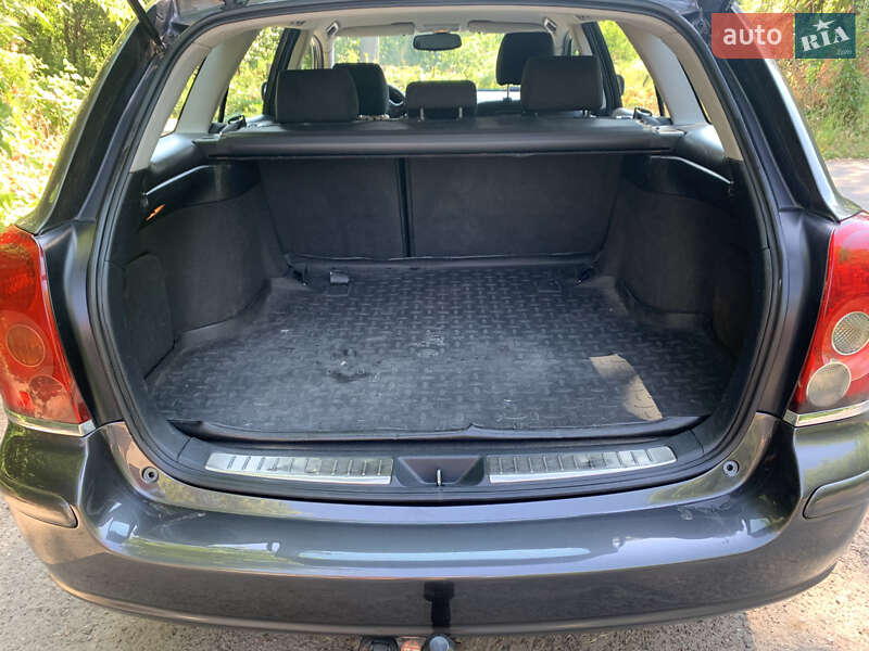 Универсал Toyota Avensis 2006 в Чернигове фото 14 Универсал Toyota Avensis 2006 в Чернигове
