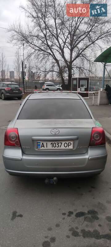 Седан Toyota Avensis 2007 в Краматорске