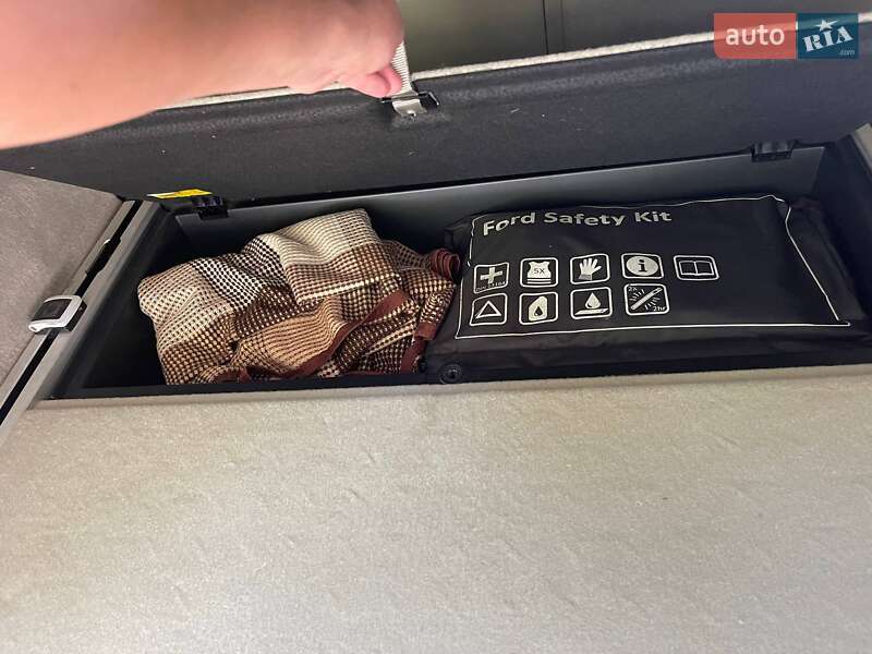 Универсал Toyota Avensis 2008 в Чернигове