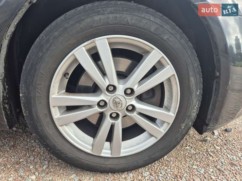 Универсал Toyota Avensis 2010 в Житомире