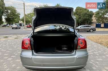 Седан Toyota Avensis 2008 в 