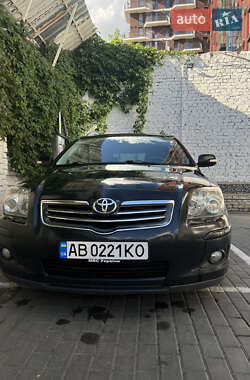 Універсал Toyota Avensis 2006 в Вінниці