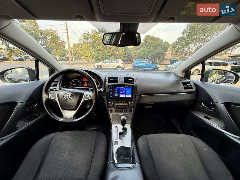 Универсал Toyota Avensis 2009 в Одессе