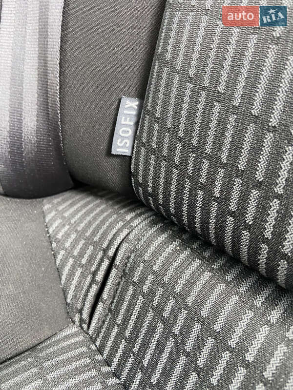 Универсал Toyota Avensis 2010 в Львове