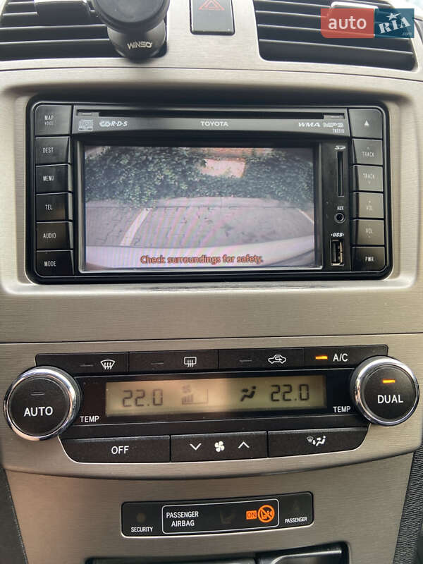 Универсал Toyota Avensis 2010 в Львове