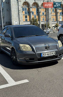 Седан Toyota Avensis 2005 в Краматорську