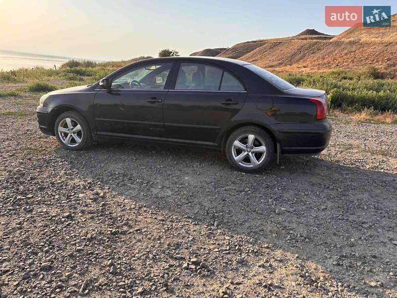 Седан Toyota Avensis 2003 в Овидиополе фото 19 Седан Toyota Avensis 2003 в Овидиополе
