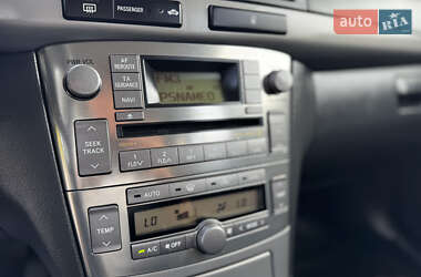Універсал Toyota Avensis 2006 в 