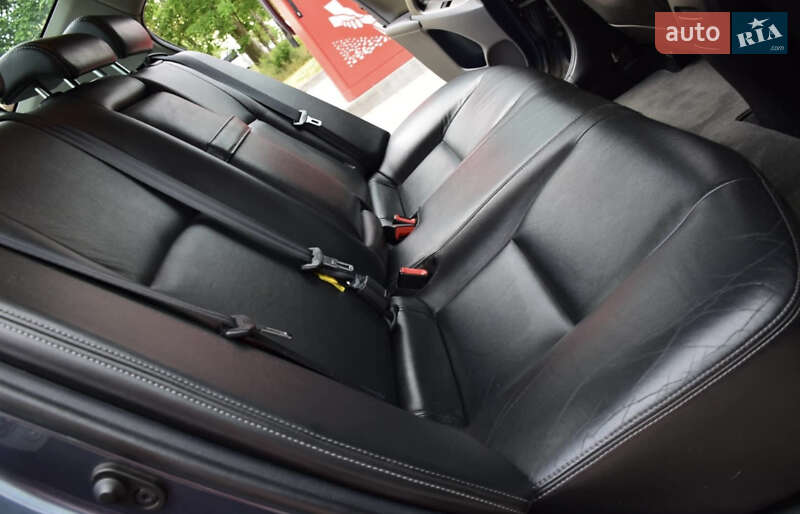 Седан Toyota Avensis 2011 в Николаеве фото 7 Седан Toyota Avensis 2011 в Николаеве