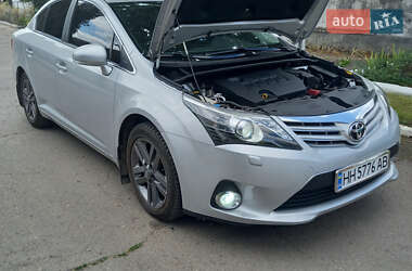 Седан Toyota Avensis 2012 в Одессе