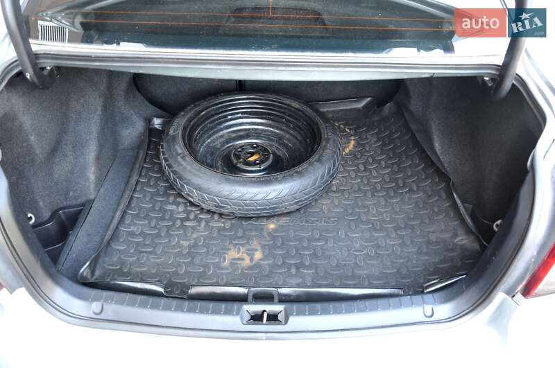 Седан Toyota Avensis 2007 в Львове фото 31 Седан Toyota Avensis 2007 в Львове