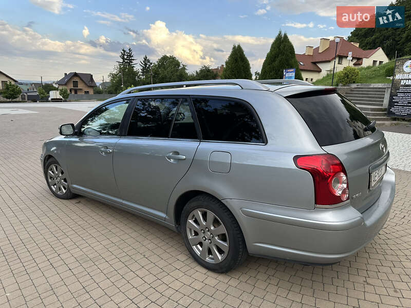 Универсал Toyota Avensis 2007 в Киеве