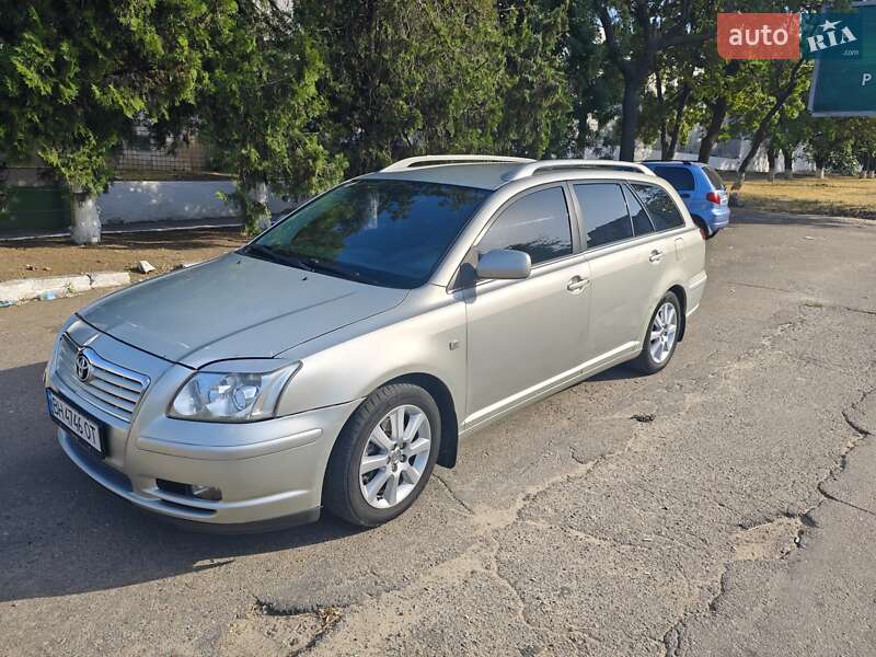 Універсал Toyota Avensis 2005 в Одесі