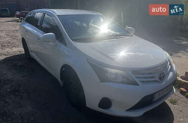 Універсал Toyota Avensis 2012 в Прилуках