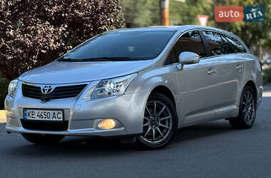 Универсал Toyota Avensis 2011 в Днепре