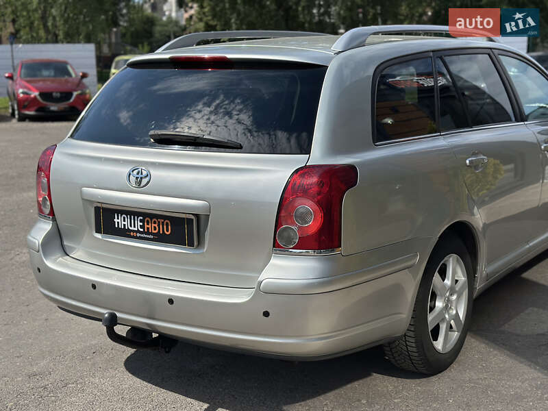 Универсал Toyota Avensis 2008 в Шептицькому