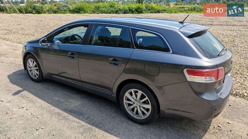 Универсал Toyota Avensis 2009 в Стрые