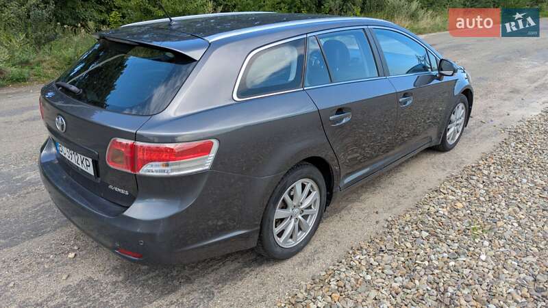 Универсал Toyota Avensis 2009 в Стрые