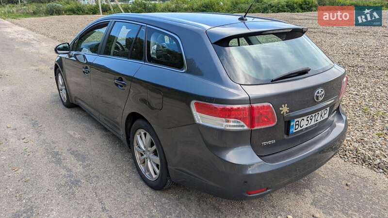 Универсал Toyota Avensis 2009 в Стрые