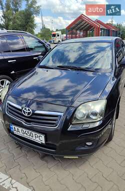 Седан Toyota Avensis 2007 в Киеве