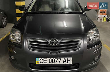 Седан Toyota Avensis 2008 в Чернівцях