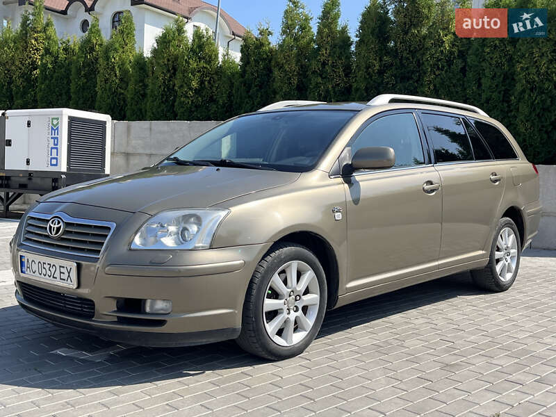 Toyota Avensis 2004