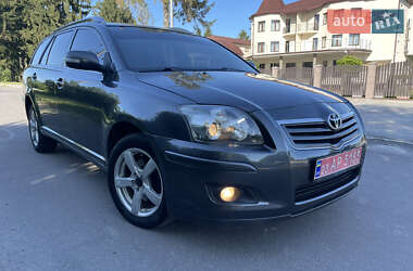 Универсал Toyota Avensis 2007 в Староконстантинове