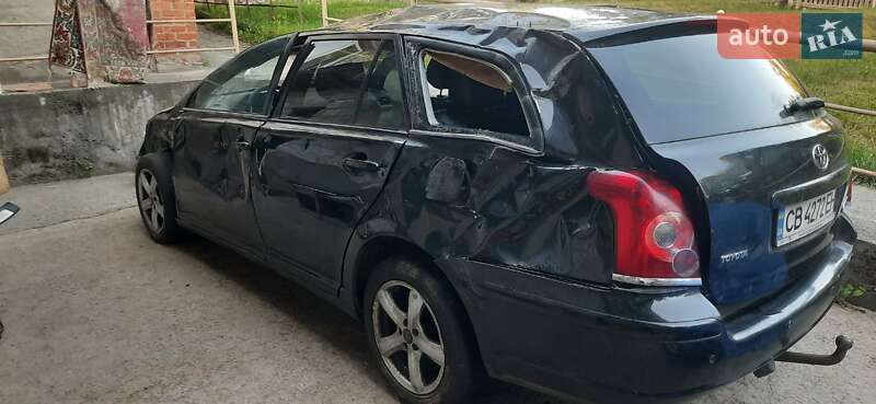 Універсал Toyota Avensis 2007 в Чернігові