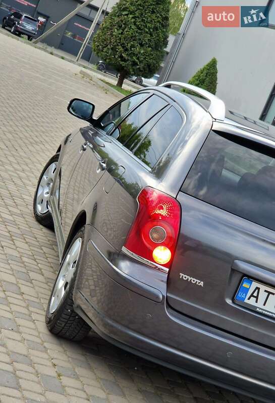 Универсал Toyota Avensis 2006 в Ивано-Франковске