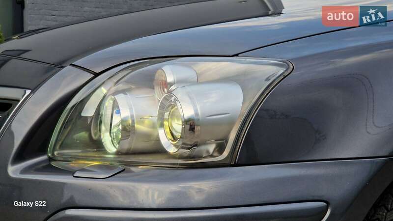 Универсал Toyota Avensis 2006 в Ивано-Франковске