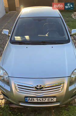 Седан Toyota Avensis 2007 в Вінниці