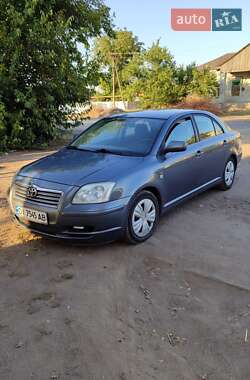 Седан Toyota Avensis 2005 в Високопіллі