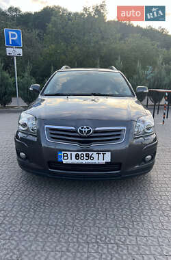 Универсал Toyota Avensis 2007 в Полтаве