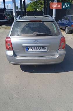 Универсал Toyota Avensis 2007 в Носовке
