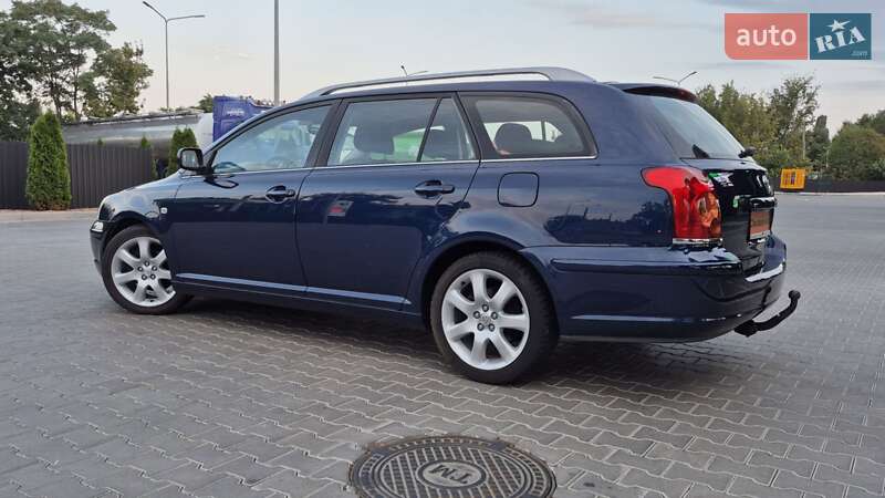 Универсал Toyota Avensis 2003 в Одессе