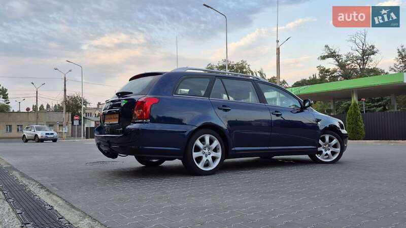 Универсал Toyota Avensis 2003 в Одессе