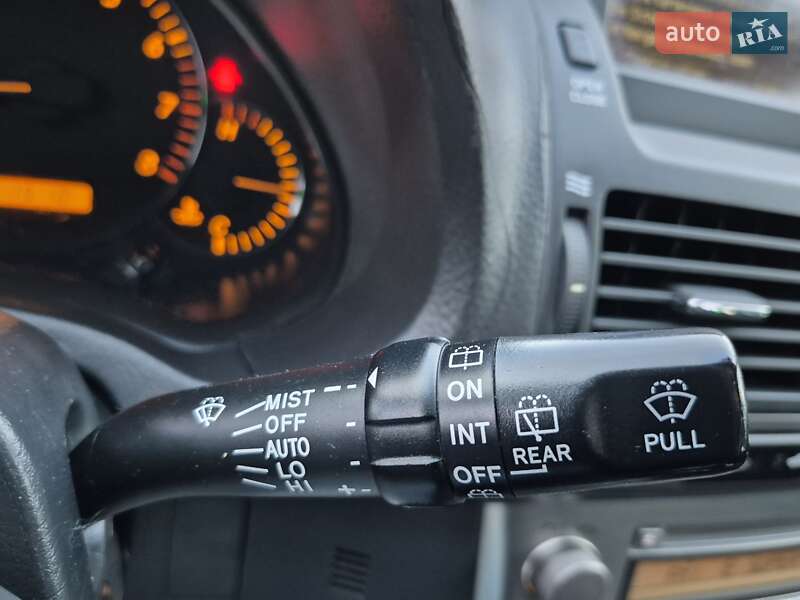 Универсал Toyota Avensis 2003 в Одессе