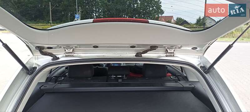 Универсал Toyota Avensis 2006 в Луцке