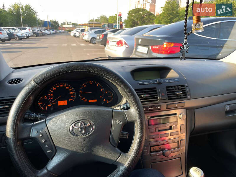 Универсал Toyota Avensis 2006 в Одессе