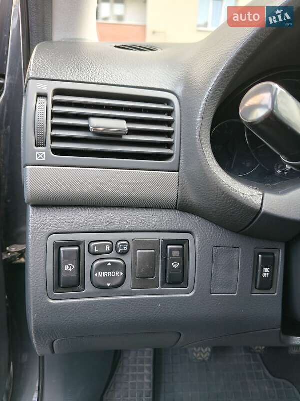 Универсал Toyota Avensis 2007 в Хмельницком