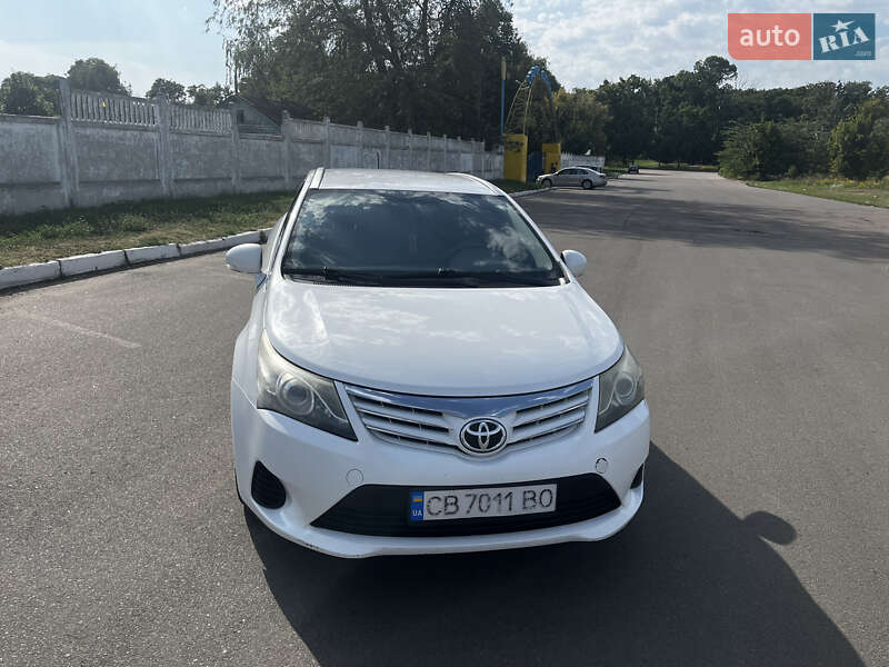 Универсал Toyota Avensis 2012 в Прилуках