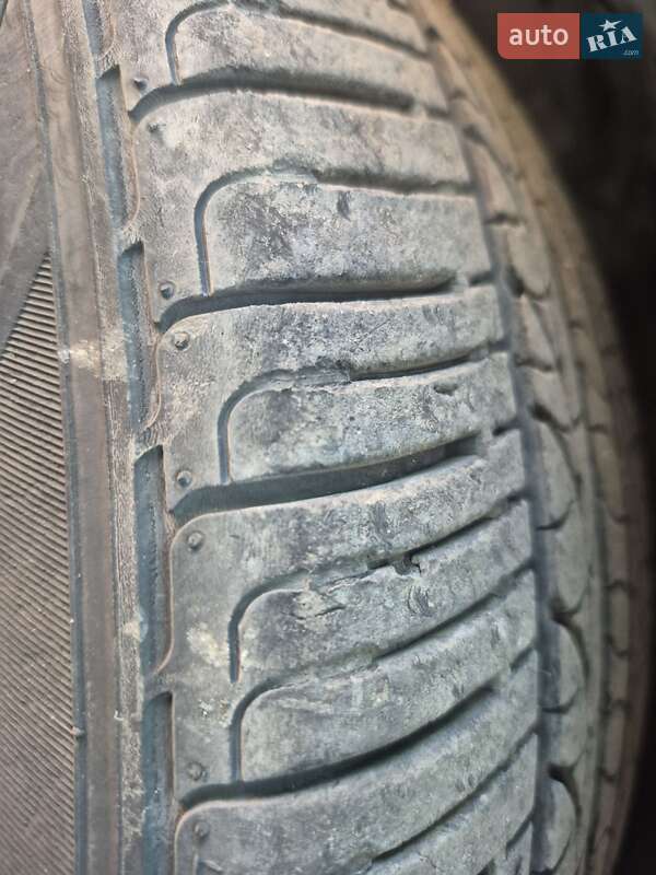 Седан Toyota Avensis 2011 в Одесі