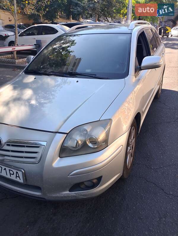 Универсал Toyota Avensis 2008 в Одессе