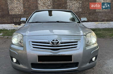 Седан Toyota Avensis 2007 в Запоріжжі